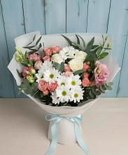 Букет цветов из:  Розы, Лизиантусы и Хризантемы в Ундоры