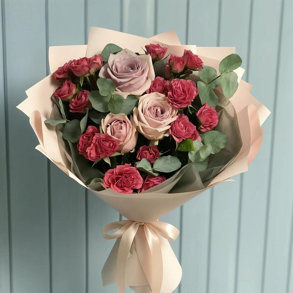 Букет цветов из: Гвоздики и Розы в Ундоры