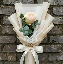 Букет цветов из:  Розы в Ундоры