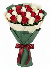 Букет Микс из красных и белых роз #REPLACE_PRED# Ундоры