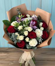 Букет цветов из:  Розы и Альстромерии в Ундоры