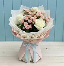 Букет цветов из:  Розы #REPLACE_PRED# Ундоры