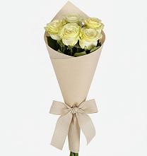Букет цветов из:  Розы в Ундоры