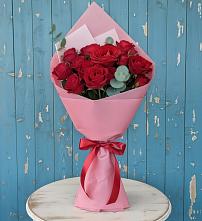 Букет цветов из:  Розы в Ундоры