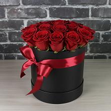 Цветочная композиция из Розы в шляпной коробке в Ундоры