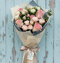 Букет цветов из:  Розы в Ундоры