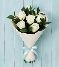 Букет цветов из:  Розы в Ундоры