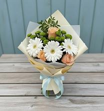 Букет цветов из:  Герберы, Розы и Хризантемы в Ундоры
