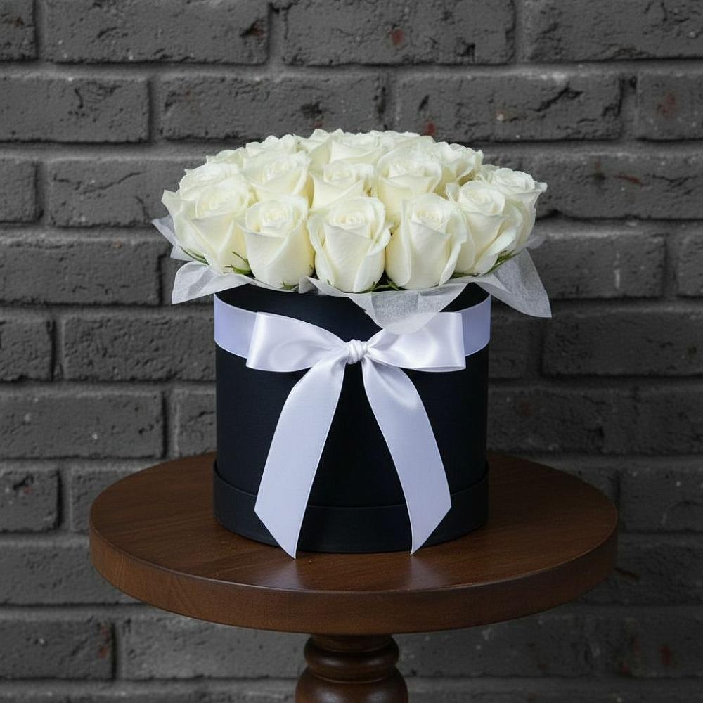 Цветочная композиция из Розы в шляпной коробке в Ундоры