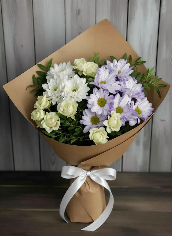 Букет цветов из: Хризантемы и Розы в Ундоры